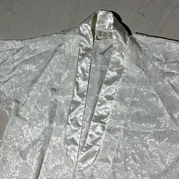 Victoria's Secret Gold Label VTG 90s Satin Lace Ivory Robe One Size Y2K Retro - Image 2