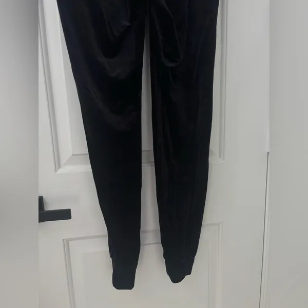 Lululemon Ready to Crush High-Rise Velour Jogger *Full Length black - Image 12