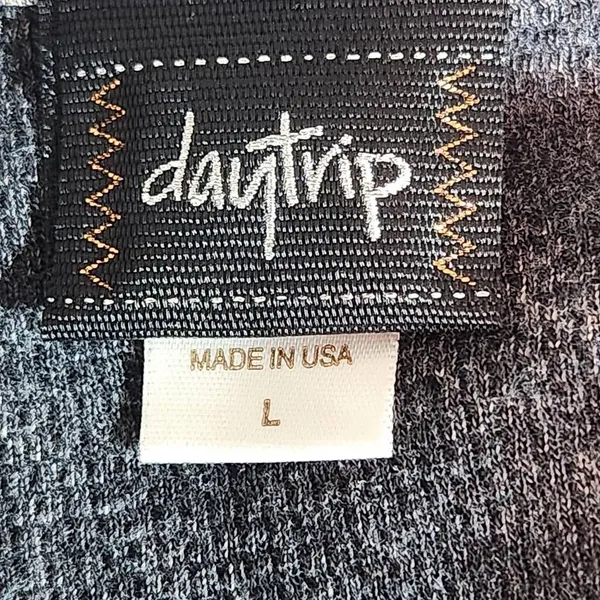 Daytrip Black Mineral Washed Tee with Metal Stud Detail Size Large - Image 7