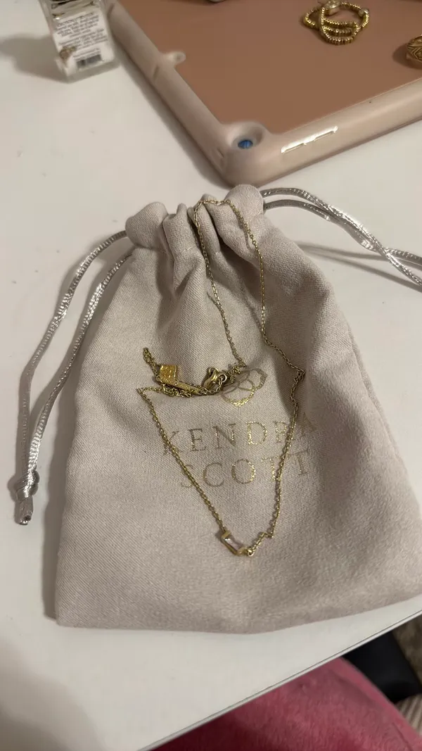 Gold Kendra Scott Necklace - Image 2
