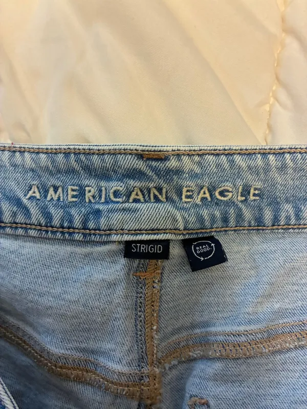 American Eagle Outfitters Jeans Ripped - Image 3