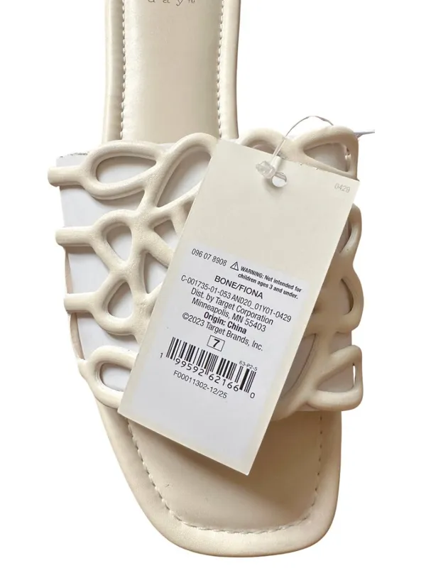 A New Day Fiona Bone Cutout Slide Sandals Size 7 NIB - Image 3