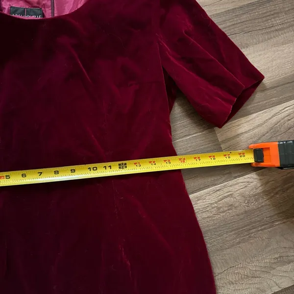 My Michelle Deep Red Velvet Midi Dress - Image 3