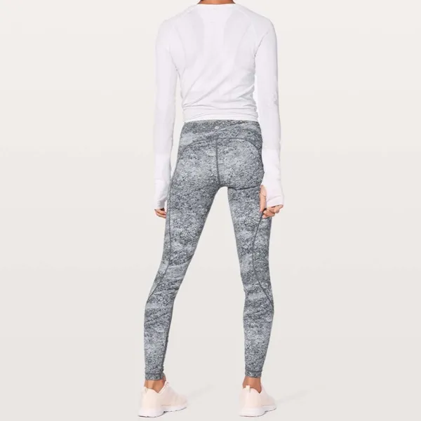 LULULEMON Stop Drop &‎ Squat Tight In Area Ice Grey Size 6 - Image 2