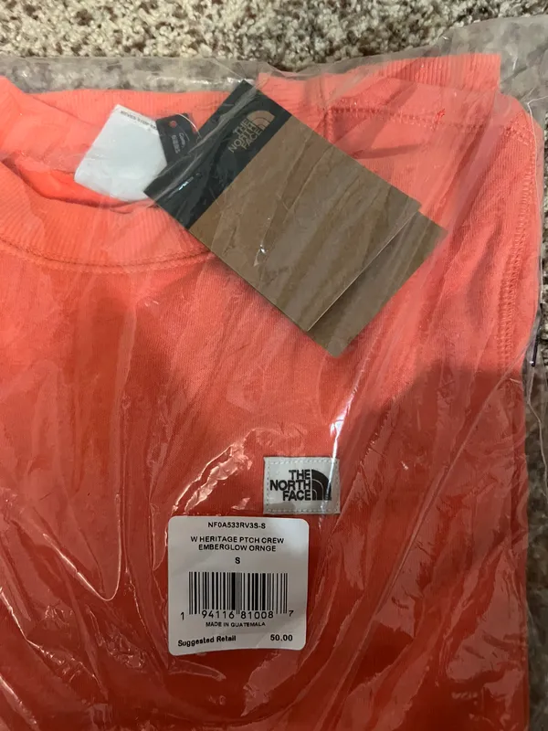 The North Face Women’s Crewneck - Image 4