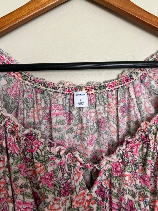 Old Navy floral maxi dress (L) - Image 5