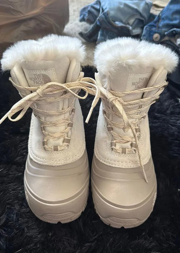 Hiking / Snow Boots - Image 3