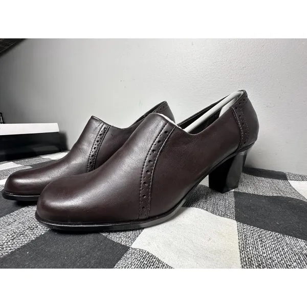 New Liz Baker Shoes Womens 8 M Slip On Pumps‎ Brown Heels Rounded Square Toe - Image 2