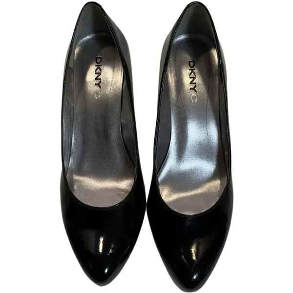 DKNYC Black Patent Pointed Toe Pump Slim Stacked Heel Pumps Stacy size 8 Office - Image 4