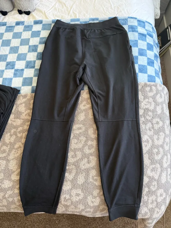 Black Lululemon sweats  - Image 2