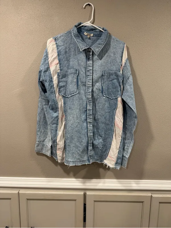 Buckle Gimmicks Pieced Chambray Shirt - Image 5