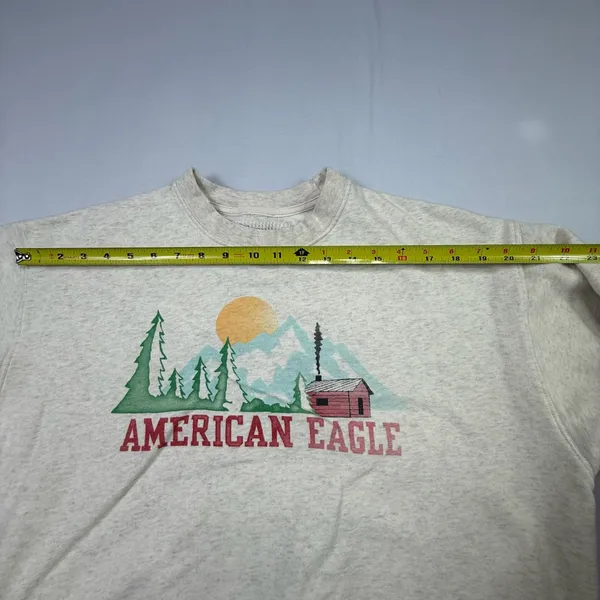 American Eagle Graphic Cabin Mountain Crewneck Sweatshirt Size Small - Image 5