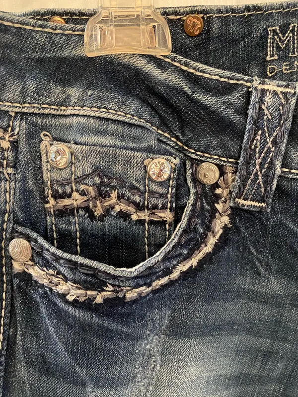 Miss Me Jeans Boot Cut Distressed Jeans 27 - Image 8