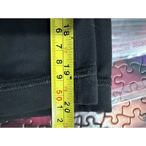 Lululemon Align High Rise Crop 21‎ inch Black Size 4 - Image 7