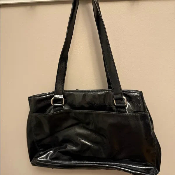 Liz Claiborne Black Shoulder Bag - Image 5