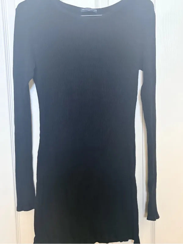 Brandy Melville Black Ribbed Long-Sleeve Dress - Image 2