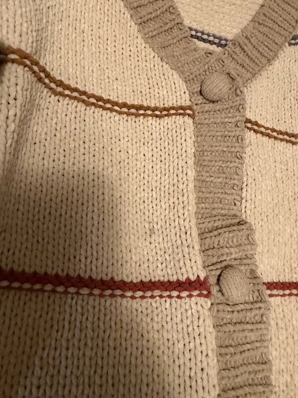 Boutique sweater/Cardigan Tan Size M - Image 3