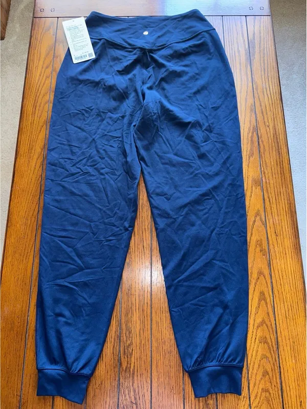 Lululemon Align Jogger High Rise 28” True Navy Regular New Version Size 6 NWT - Image 2