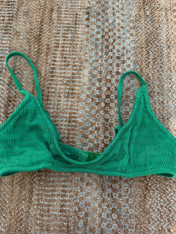 Triangl Bikini - Image 3
