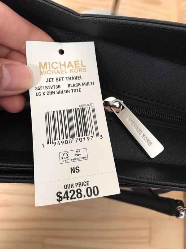 Michael Kors Purse - Image 10