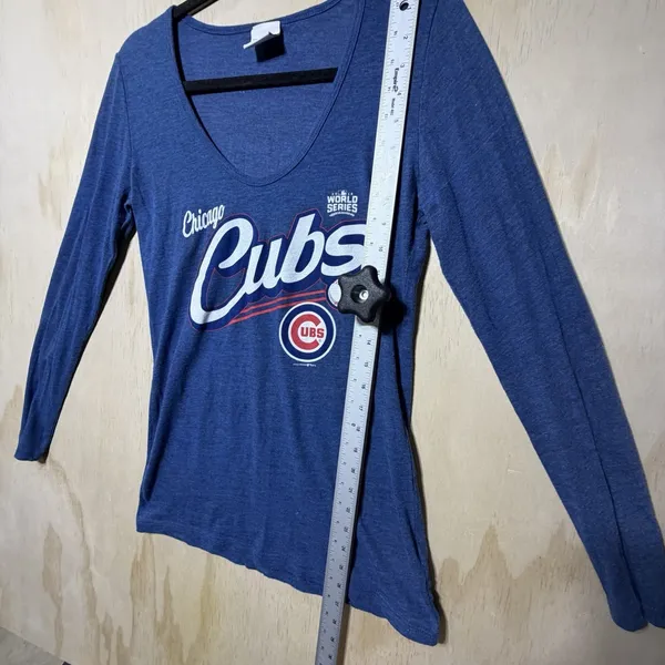 Chicago Cubs Long Sleeve Shirt Women’s Medium Blue‎ MLB 2016 World Series Tee - Image 5