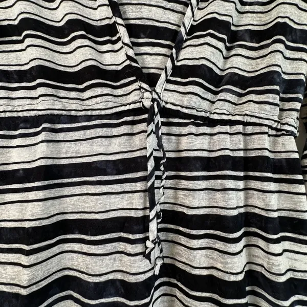 Lily Bleu Beach Striped Hooded Tunic Dress Black White Burnout Mini Coverup - Image 4