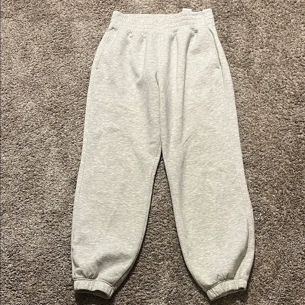 Abercrombie & Fitch YPB Neoknit Women's Gray‎ Jogger Sweatpants Medium - Image 3