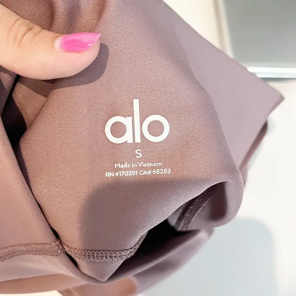 Alo 7/8 High Waist Airlift Leggings Mushroom Purple Small - Image 3