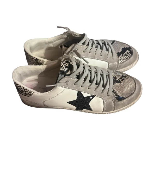 Vintage Havana Betsy White Leather Star Sneakers with Black Snakeprint Accents - Image 2
