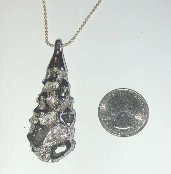 Vintage Silver Tone Huge Hollow Cutout Pendant Boho Retro Necklace - Image 3