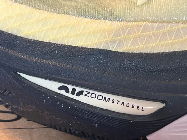 Nike Kyrie 8 Citron Tink Black Wheat Golf - Image 2
