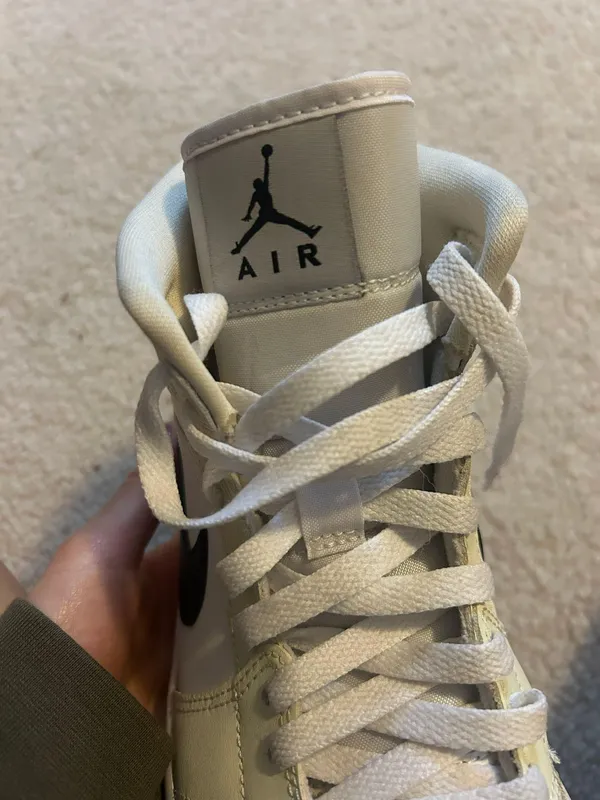 Jordan 2022 Women’s Air 1 Mid 'Coconut Milk - Image 6