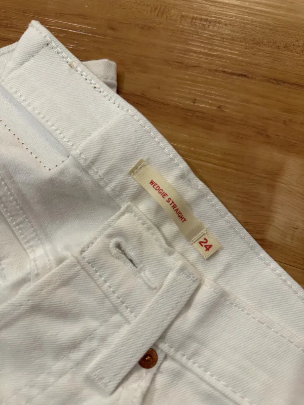Levi’s Jeans Wedgie Straight - Image 4