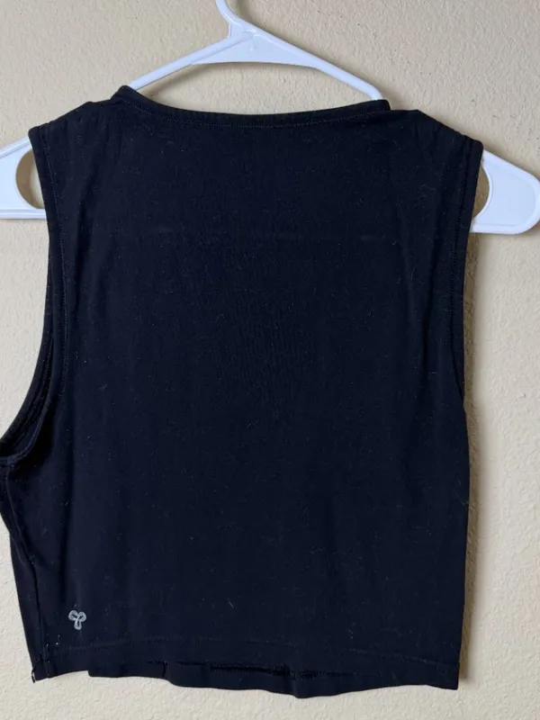 ARITZIA TNA Cropped Black Tank Top Shirt Size Medium Black - Image 7