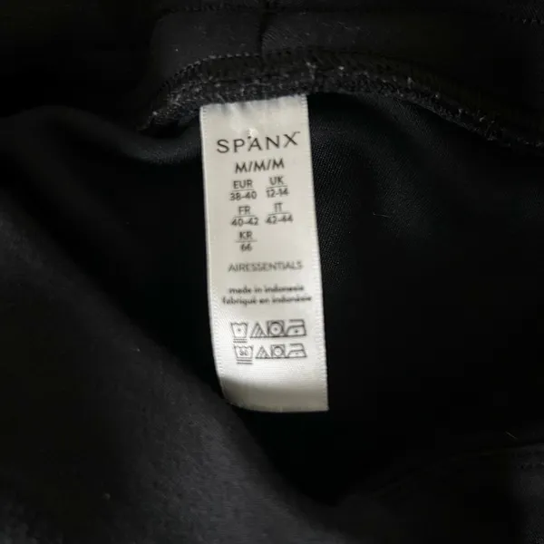 Spanx AirEssentials Got-Ya-Covered Funnel Mock Neck Pullover Sweatshirt Black M - Image 3
