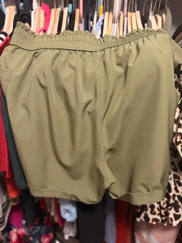 High waisted embrace life dri fit shorts - Image 2