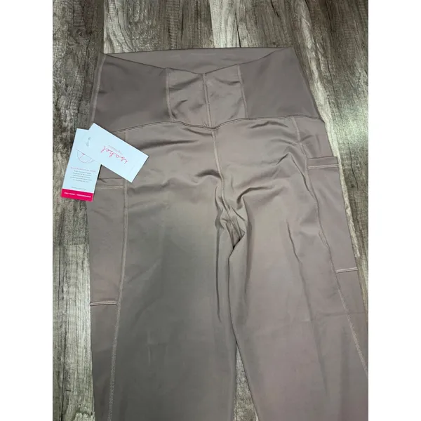 Isabel Maternity Performance Pocket Leggings Full Panel Taupe Brown Large NWT - Image 4