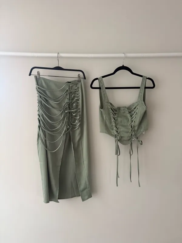 Pretty Little Thing Set Two-Piece - Image 3