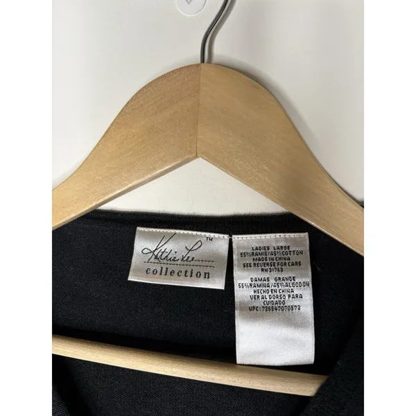Vintage KATHIE LEE Womens Large Cardigan Sweater Short Sleeve Black Embroidered - Image 4