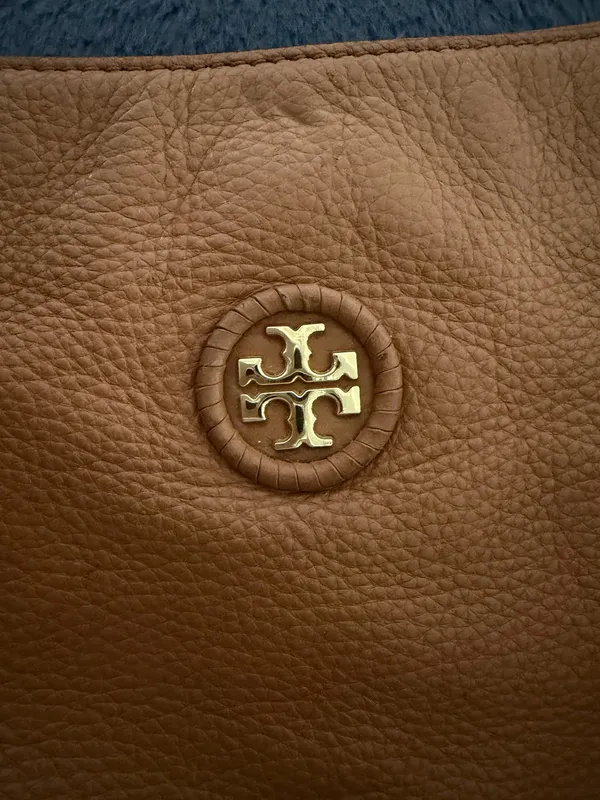 Tory Burch Leather Purse  - Image 3