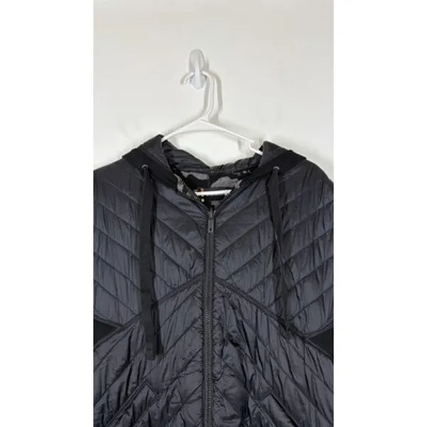 Smartwool Women's Urban Upslope Insulated Reversible Poncho Black Camo Size S/M - Image 3