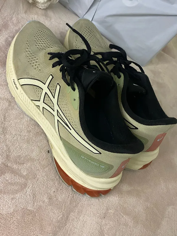 ASICS GT 1000 12 Womens Sneakers Shoes Size 8 - Image 4