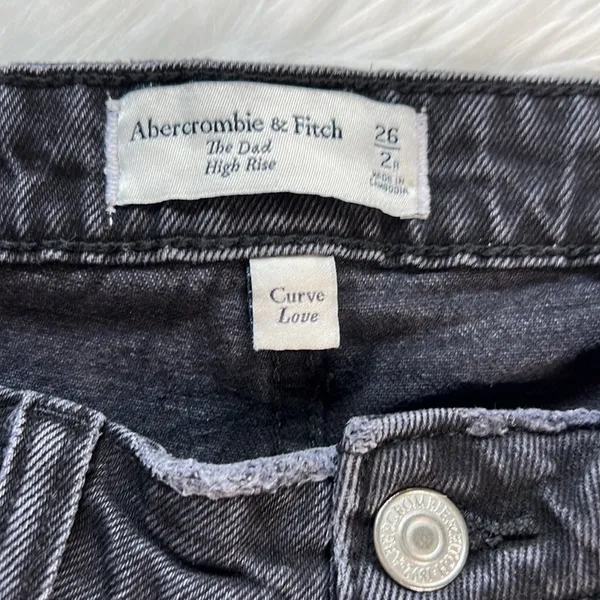 Abercrombie Black Curve Love High Rise Ripped Knee Dad Jeans - Image 4