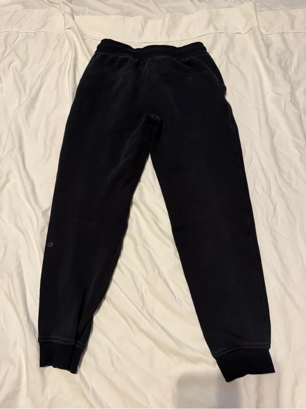 Lululemon Scuba Joggers Size 4 - Image 2