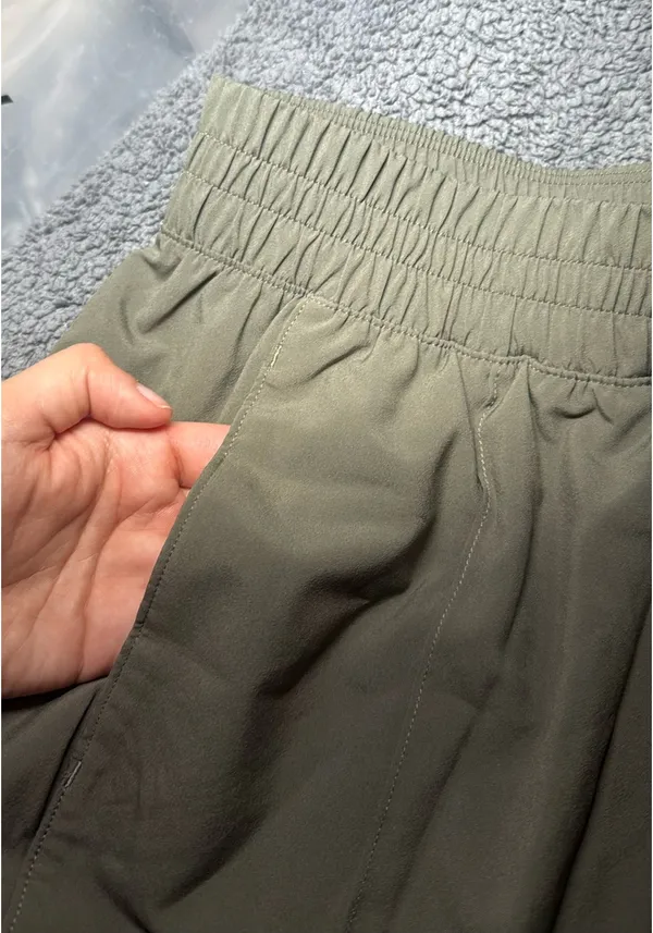 Gymshark green shorts size small - Image 9