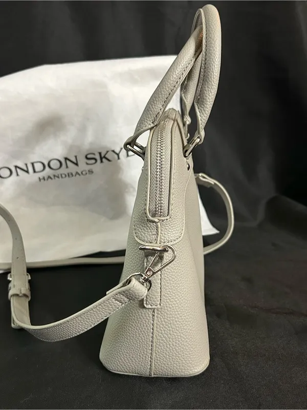 London Skye Women’s Light Grey Satchel Handbag Purse NWT - Image 8