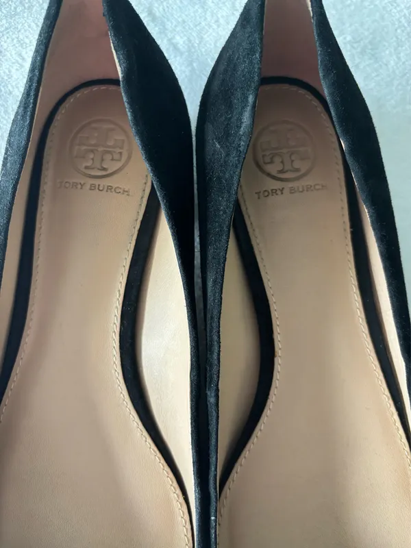 Tory Burch Black Suede Shoes - Image 5