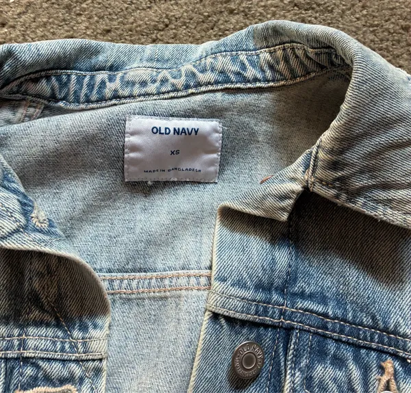 Old Navy Jean Jacket Denim - Image 3