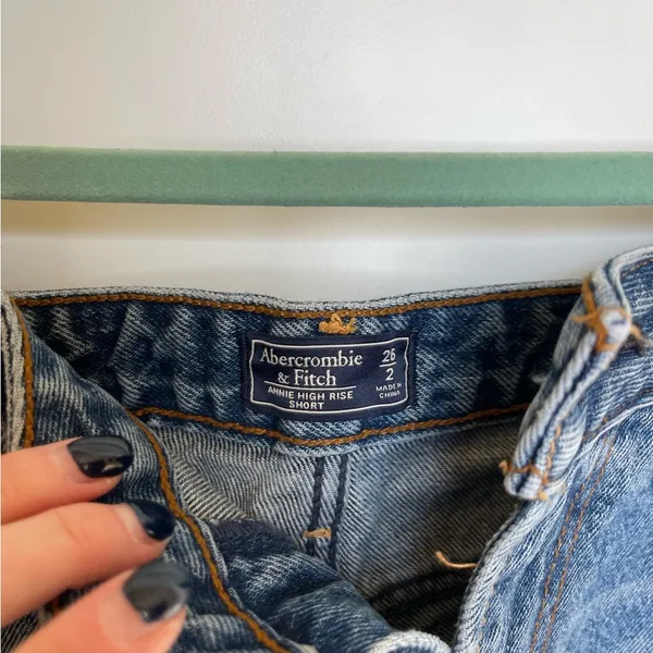 Abercrombie High Waisted Shorts - Image 3