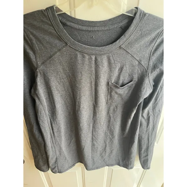 Lululemon Women's‎ Find Your Zen Crew Neck Long Sleeve in Heathered Dark Grey 8 - Image 3